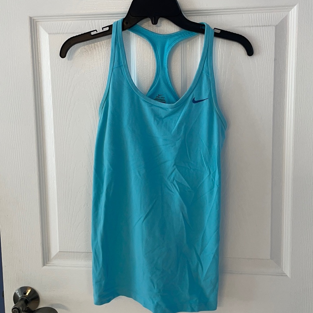 Blue Nike workout tank Sz M.